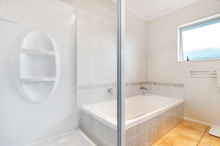 Photo of property in 26 Duggan Drive, Owhata, Rotorua, 3010