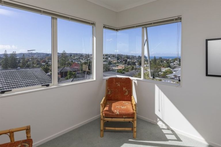 Photo of property in 1/25 Little Barrier Avenue, Manly, Whangaparaoa, 0930