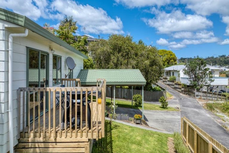 Photo of property in 12a Delshaw Avenue, Stanmore Bay, Whangaparaoa, 0932