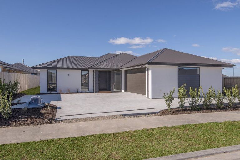 Photo of property in 6 Killead Avenue, Darfield, 7510