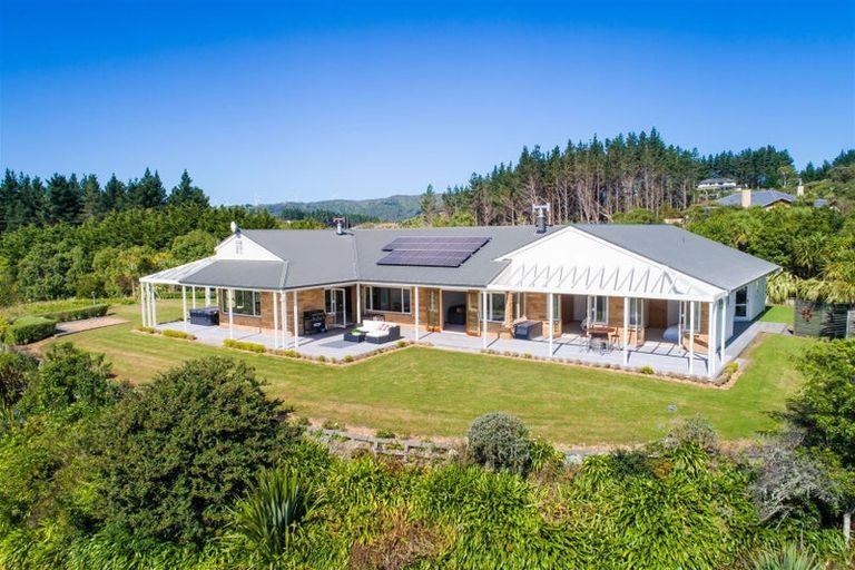 Photo of property in 333 Ngahere Park Road, Turitea, Palmerston North, 4472