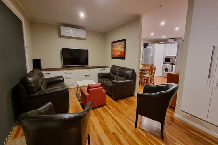 Photo of property in 126 Harlech Street, Mayfair, Hastings, 4122