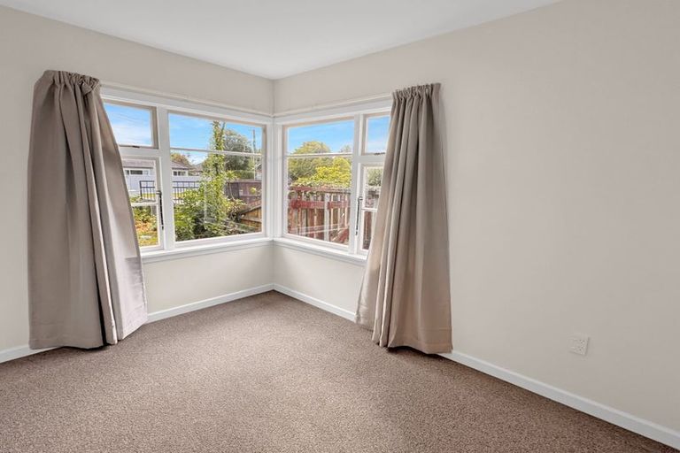 Photo of property in 53 Glenfield Crescent, Mairehau, Christchurch, 8052