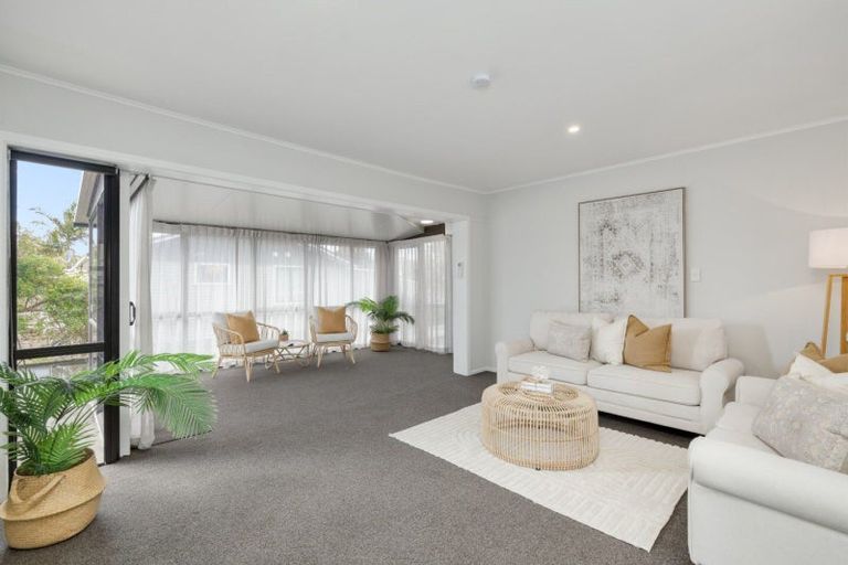 Photo of property in 19 Taupo Avenue, Mount Maunganui, 3116