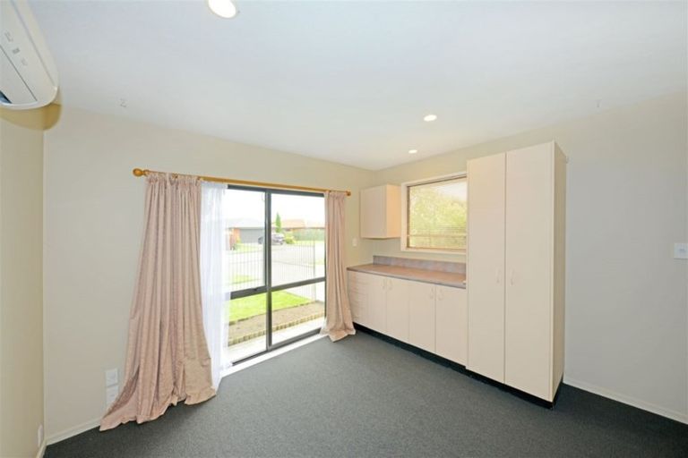 Photo of property in 130 Saint Johns Street, Bromley, Christchurch, 8062