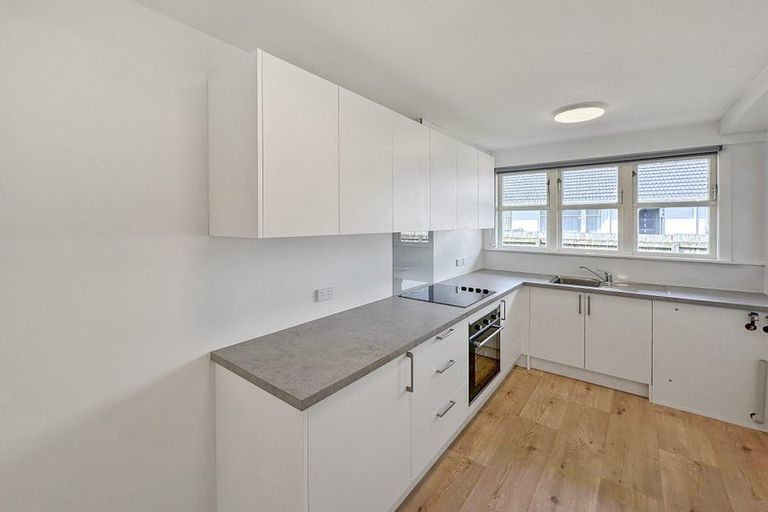 Photo of property in 2 Totara Street, Trentham, Upper Hutt, 5018