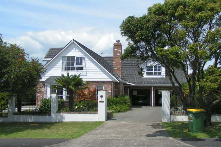 Photo of property in 9 Cameron Street, Takapuna, Auckland, 0622