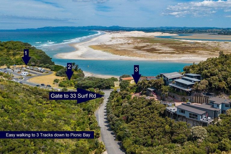Photo of property in 33 Surf Road, Mangawhai Heads, Mangawhai, 0505