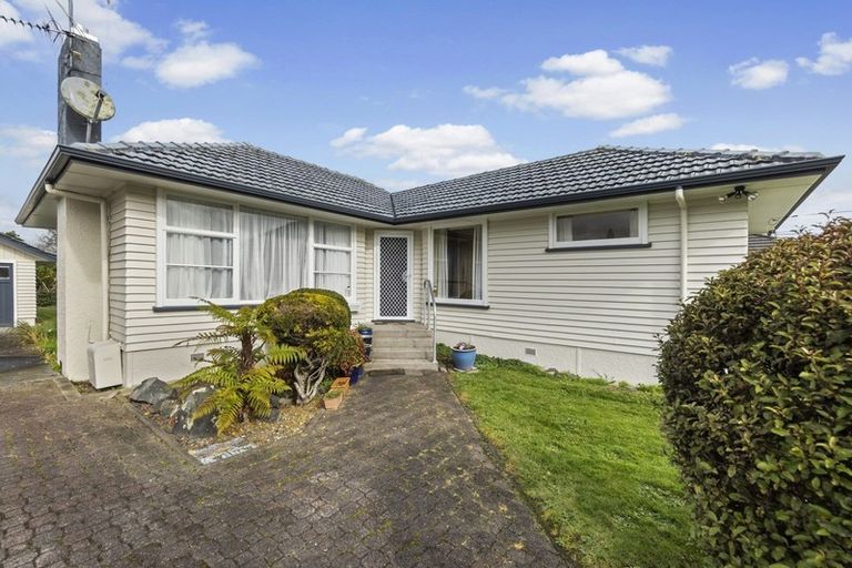 Photo of property in 26 Fenwick Crescent, Hillcrest, Hamilton, 3216