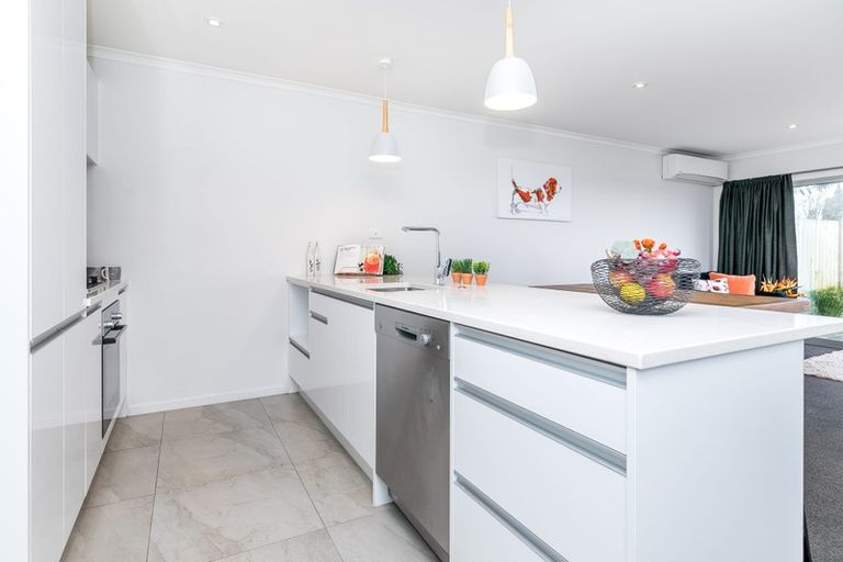 Photo of property in 1/70 Mahoe Street, Melville, Hamilton, 3206