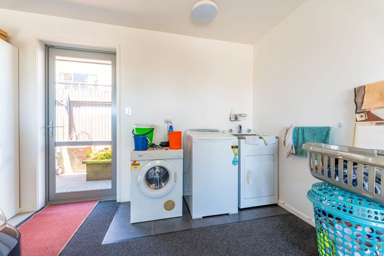 Photo of property in 97a Avenue Road, West End, Timaru, 7910