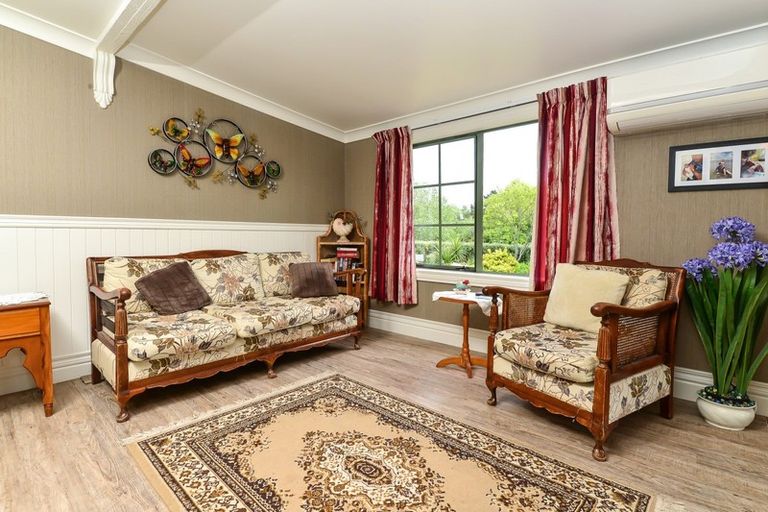 Photo of property in 604 Tuhikaramea Road, Temple View, Hamilton, 3290