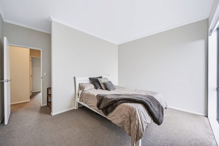 Photo of property in 35 Roundel Crescent, Whenuapai, Auckland, 0618