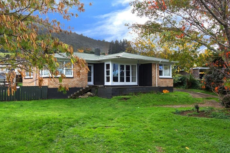 Photo of property in 3 Garrick Place, Pukehangi, Rotorua, 3015