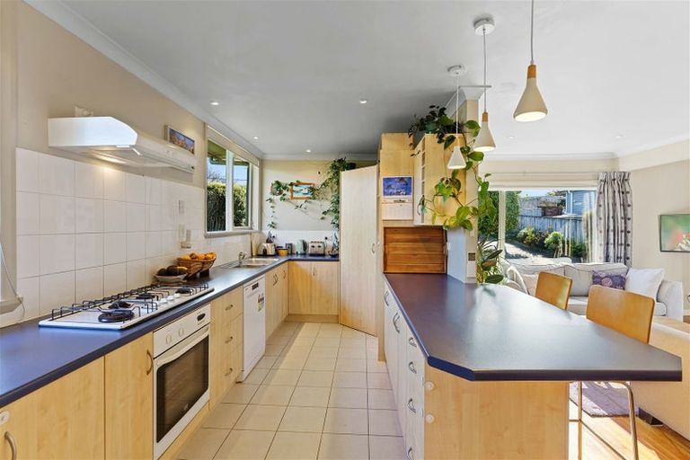 Photo of property in 108 Alexander Road, Raumati Beach, Paraparaumu, 5032
