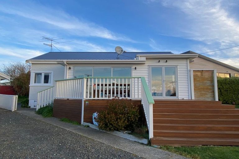 Photo of property in 11 Marne Street, Riverton/aparima, Riverton, 9822