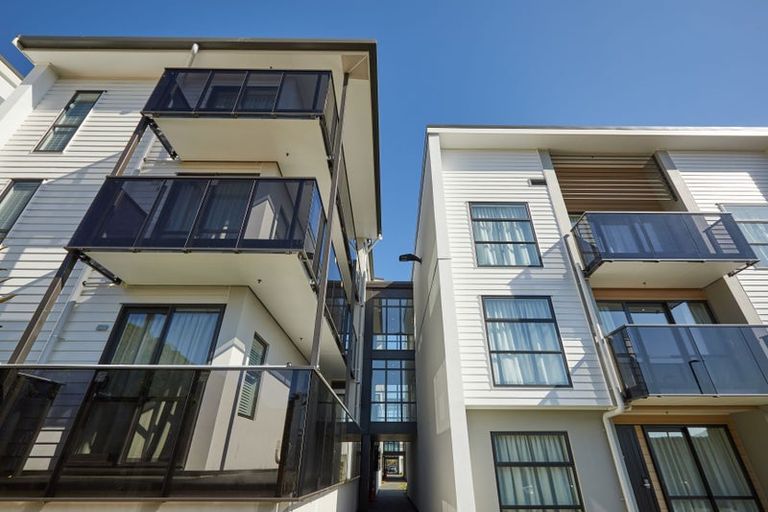 Photo of property in 4 Koro Lane, Mangere Bridge, Auckland, 2022