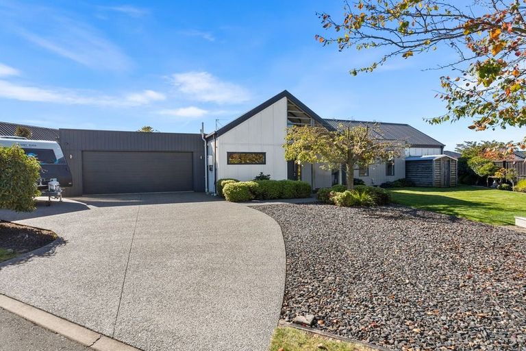 Photo of property in 32 Carnaveron Drive, Lincoln, 7608