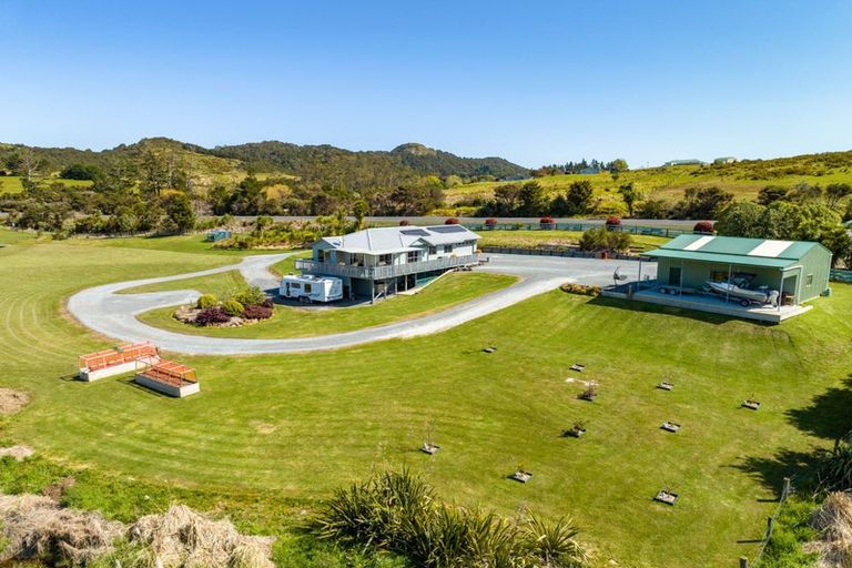 Photo of property in 1519 Whangarei Heads Road, Parua Bay, Whangarei, 0174