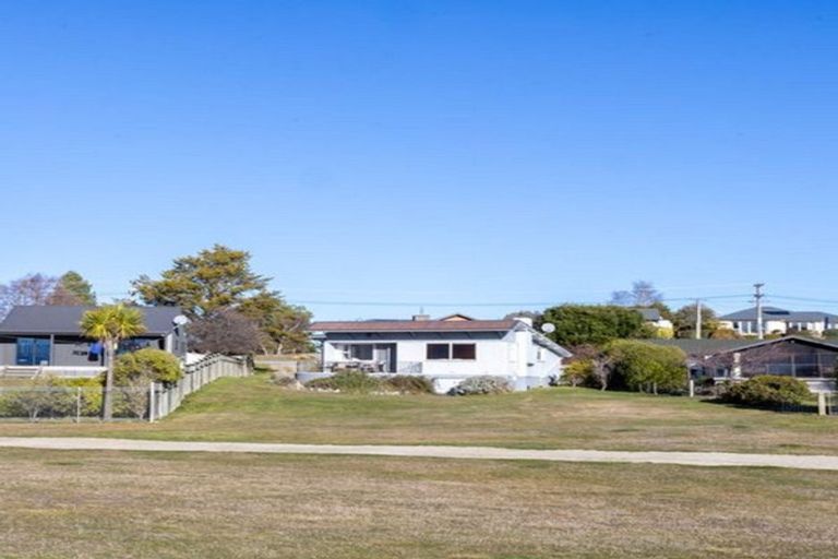 Photo of property in 262 Lakeview Terrace, Lake Hawea, Wanaka, 9382