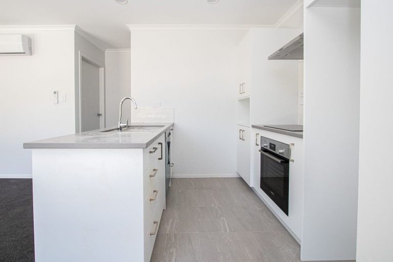 Photo of property in 2/23 Maccallum Court, Rototuna, Hamilton, 3210