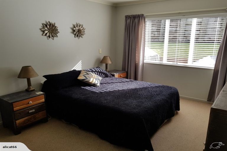 Photo of property in 10/61 The Avenue, Albany, Auckland, 0632