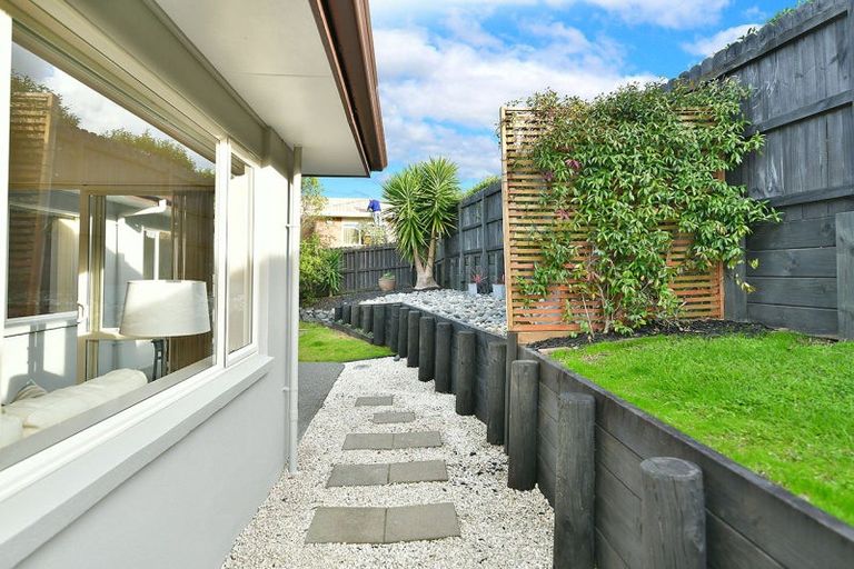 Photo of property in 9 Blue Heron Rise, Stanmore Bay, Whangaparaoa, 0932