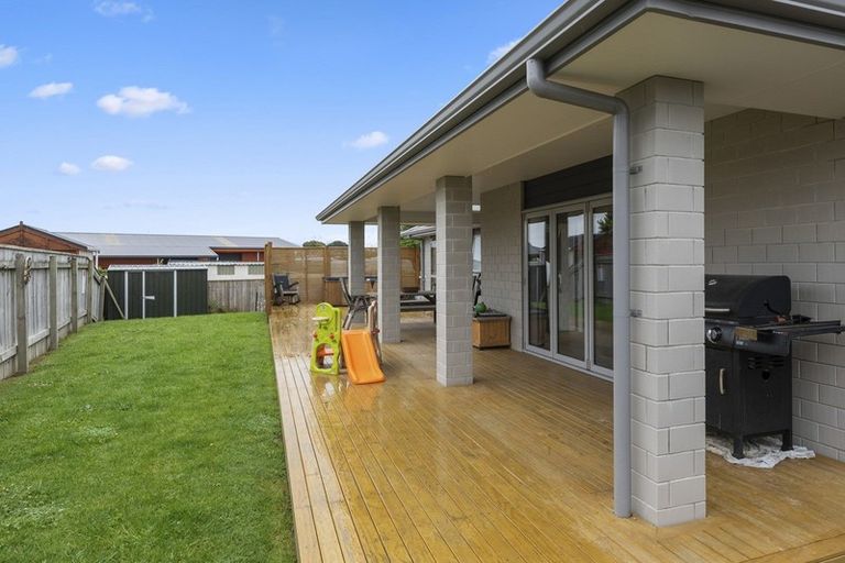 Photo of property in 6 Gardner Place, Otaki, 5512