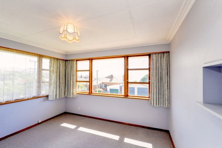Photo of property in 64 Murray Street, Kew, Dunedin, 9012