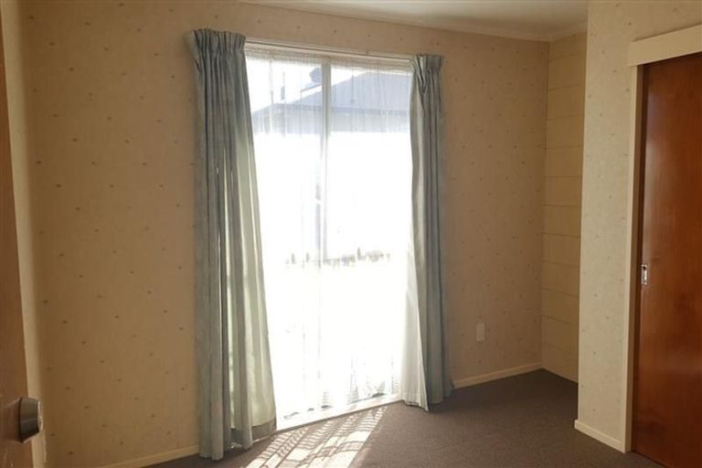 Photo of property in 3/44 Albert Street, Palmerston North, 4414