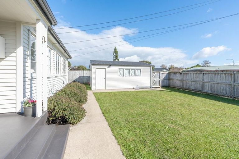 Photo of property in 2a Bains Avenue, Hamilton East, Hamilton, 3216
