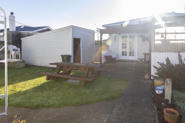 Photo of property in 3 Conway Street, Oamaru North, Oamaru, 9400