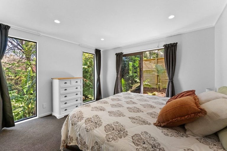 Photo of property in 18b Mayfair Place, Westown, New Plymouth, 4310