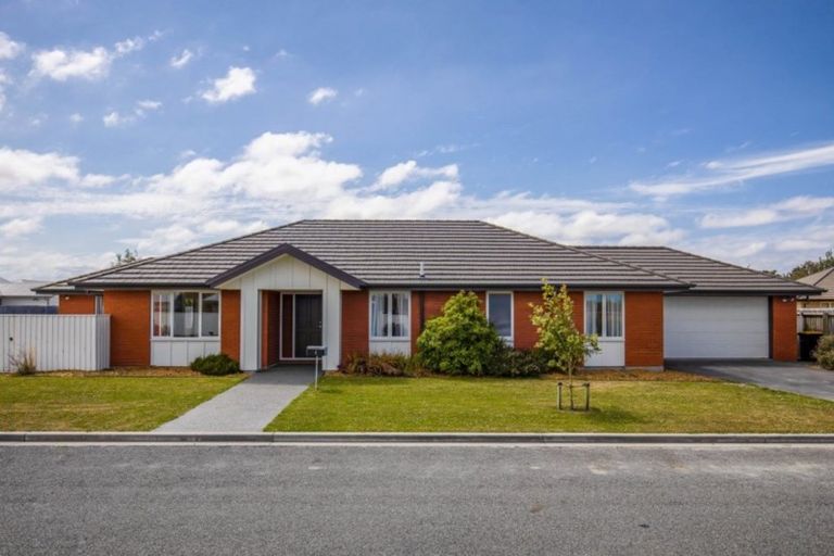 Photo of property in 6 Cassino Street, Rangiora, 7400