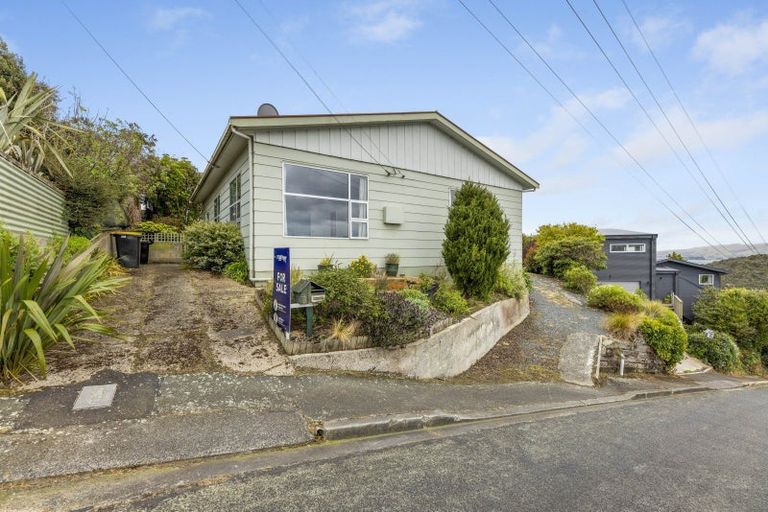 Photo of property in 3 Fox Street, Port Chalmers, 9023