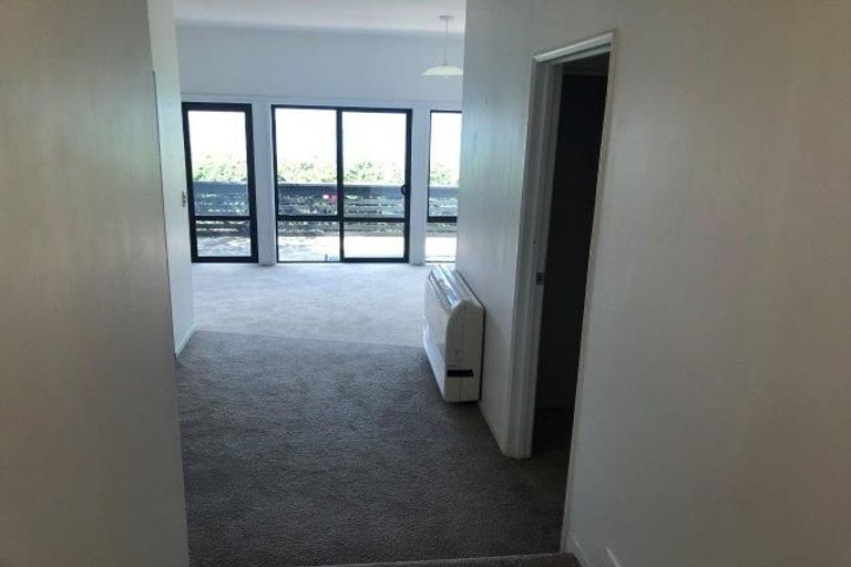 Photo of property in 37b Greenstone Place, Fernhill, Queenstown, 9300