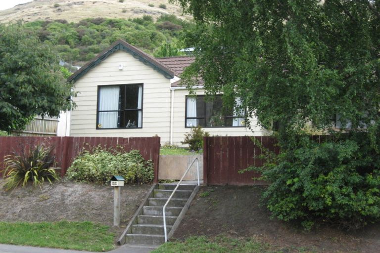 Photo of property in 59 Port Hills Road, Heathcote Valley, Christchurch, 8022