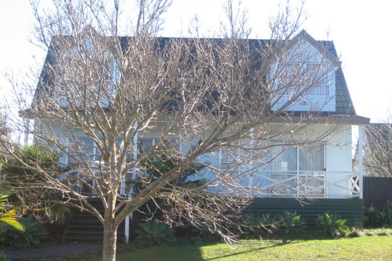 Photo of property in 5 Lorelei Place, Opaheke, Papakura, 2113