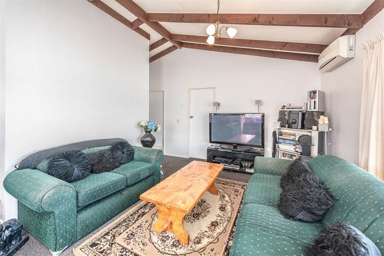 Photo of property in 75a Matai Street, Castlecliff, Whanganui, 4501