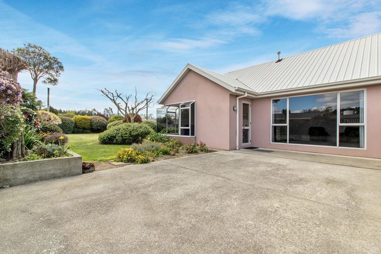 Photo of property in 15 Horton Street, Pleasant Point, 7903