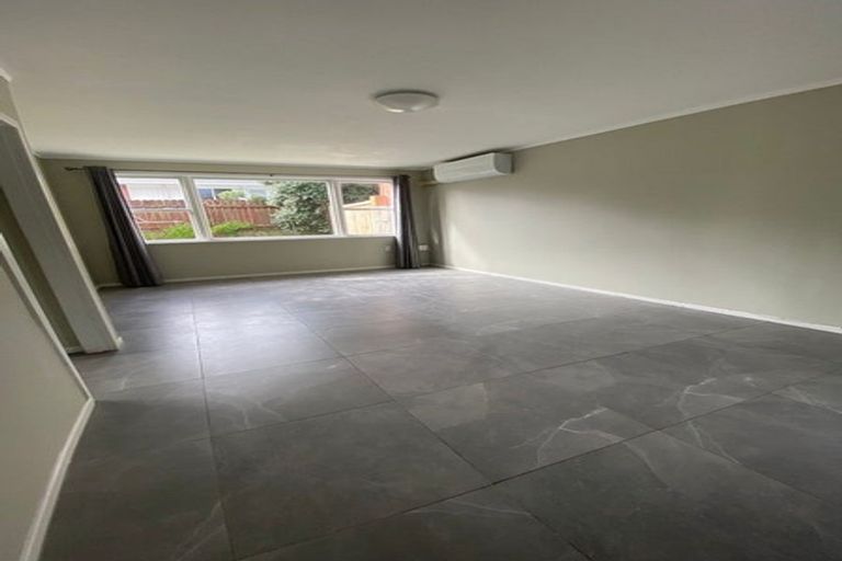 Photo of property in 2/33 Kitchener Road, Sandringham, Auckland, 1025