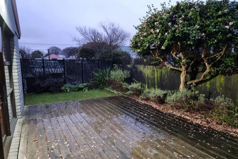 Photo of property in 2/136 Milton Street, Somerfield, Christchurch, 8024