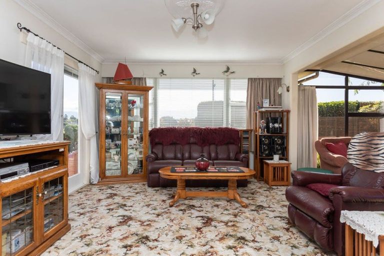 Photo of property in 16b King Street, Dannevirke, 4930