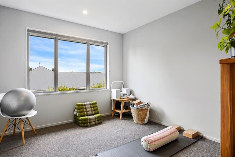 Photo of property in 15 Bowenvale Avenue, Cashmere, Christchurch, 8022