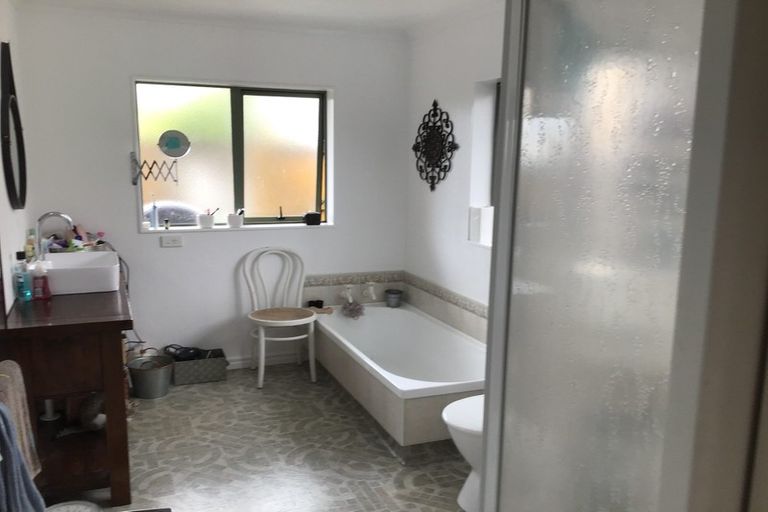 Photo of property in 23 Rosberg Place, Mount Maunganui, 3116