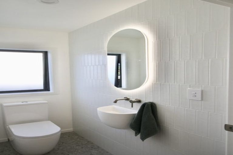 Photo of property in 102b Auckland Road, Greenmeadows, Napier, 4112