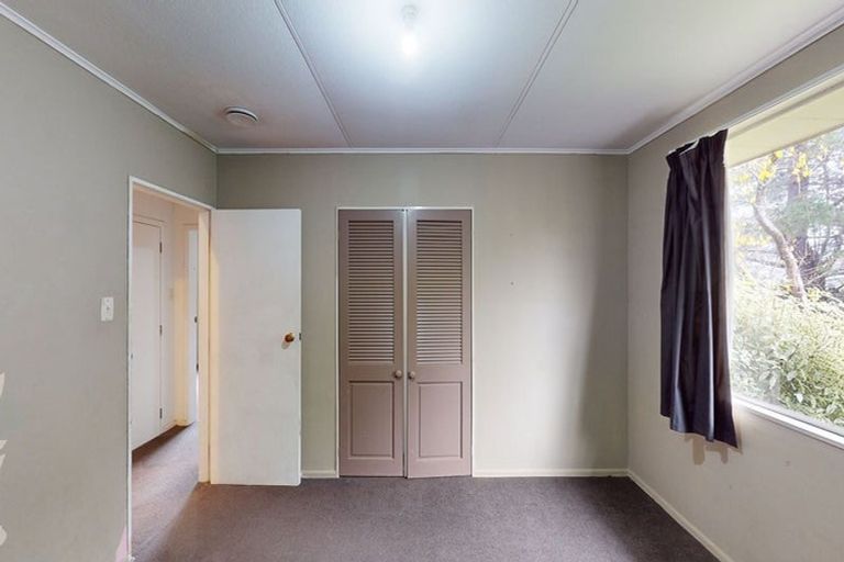 Photo of property in 77 Lord Street, Stokes Valley, Lower Hutt, 5019