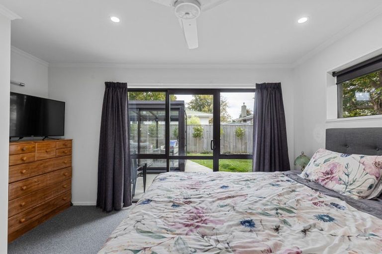 Photo of property in 1 Tern Place, Hokowhitu, Palmerston North, 4410