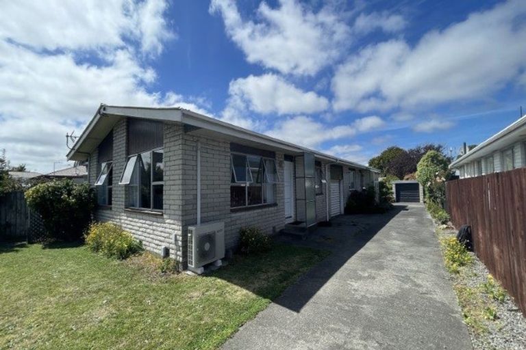 Photo of property in 1/118 Lincoln Road, Addington, Christchurch, 8024