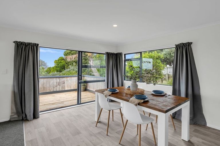 Photo of property in 29 Gledstane Road, Stanmore Bay, Whangaparaoa, 0932